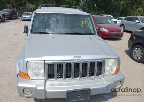 2010 Jeep Commander Sport z USA, uszkodzony, nr VIN 1J4RG4GK3AC130074